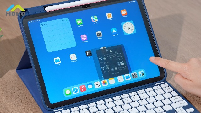 Amazon.com: MoKo Touch Keyboard Case for iPad (A16) 11th